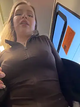 Liza_risky Obrolan Langsung XXX