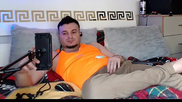 Živý XXX chat FuckToyBoy69