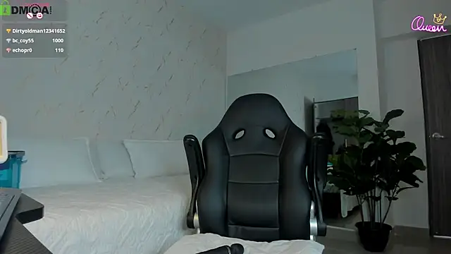 miss_tatiana_'s Webcam Show