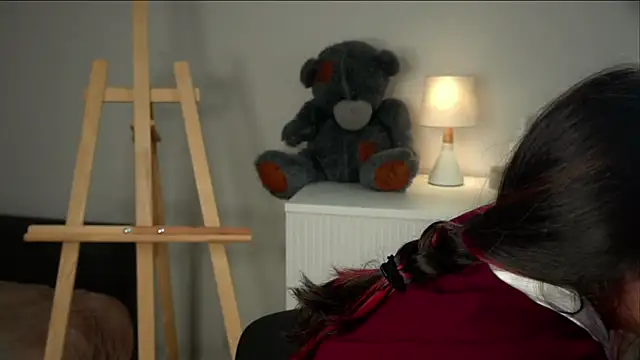 Chatroom XXX en direct de NelleMihalko