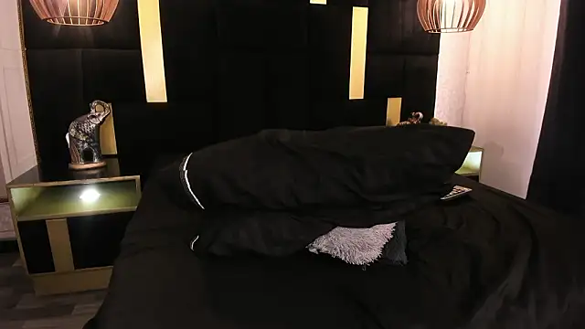 Lucio__FoxのライブXXXチャット