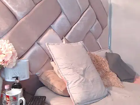 Ashleyroberst's Live XXX Chat