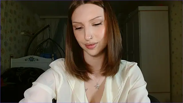 XXX chat uživo modela RuxaShade