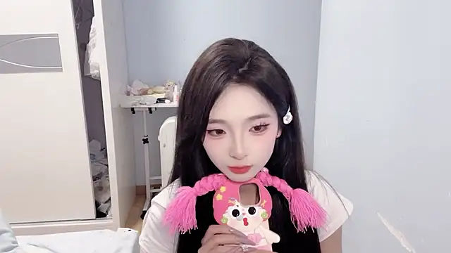 XXX chat uživo modela 1X-NanNan