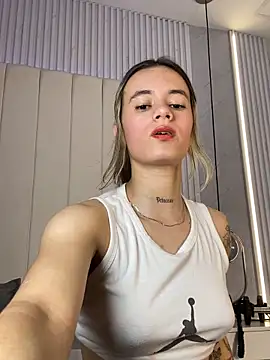 Czat XXX na żywo – JuliaColemann