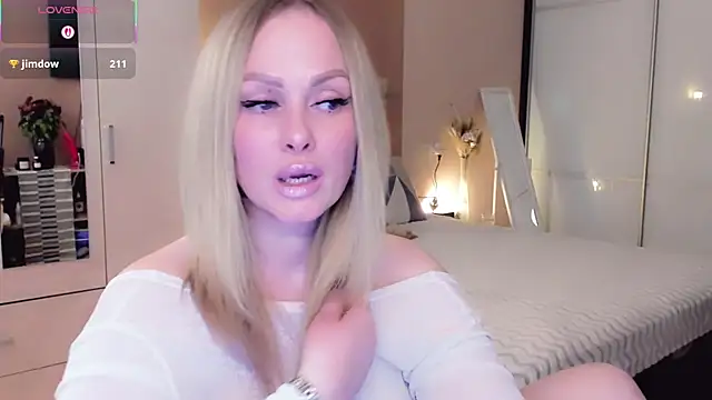 XXX chat uživo modela Libby_Nora