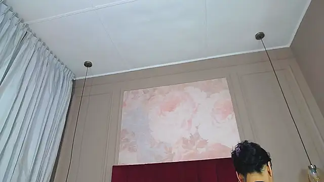 GiaTegelのライブXXXチャット