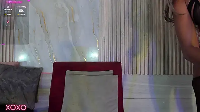 แชท XXX สดของ BriannaChelsea