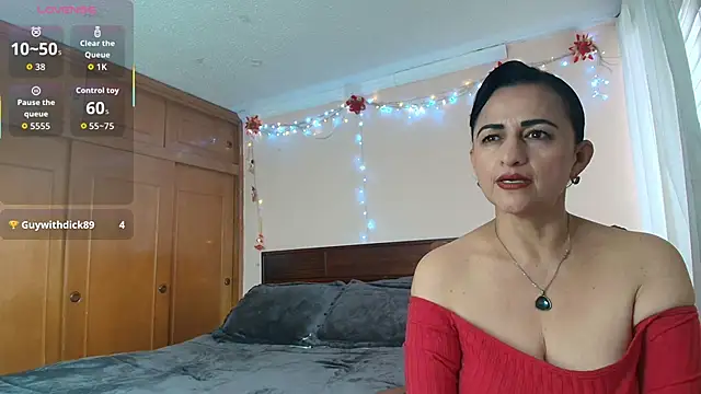 ISABEEL_SOFIA01 现场XXX聊天