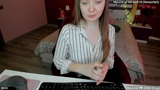 LizaGost 现场XXX聊天