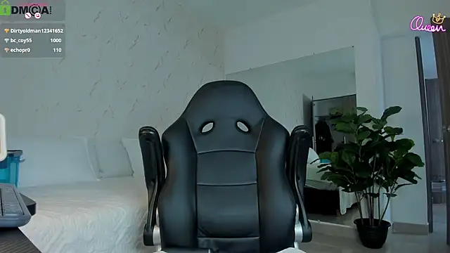 miss_tatiana_ 即時 XXX 聊天