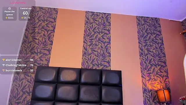 megan_al 在線直播表演