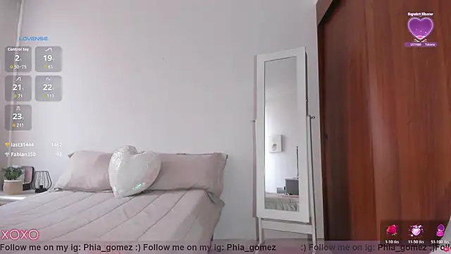 Chatroom XXX en direct de whitneyhot