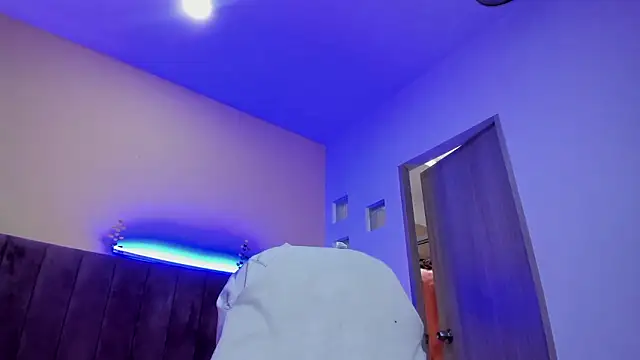 Nascary_Fox: онлайн-секс-чат