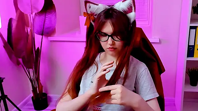 Онлайн чат XXX CarolGiggly