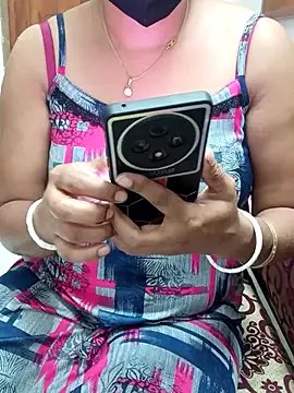 BongQueen9's Live XXX Chat