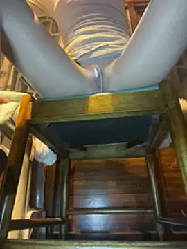 littleqiu 在線直播表演