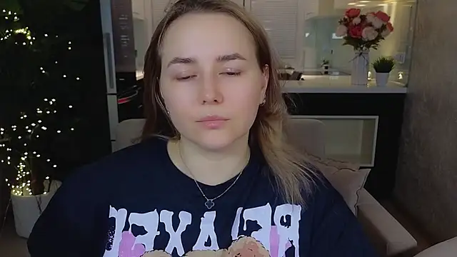 دردشة Mira_Mermayd الجنسية المباشرة