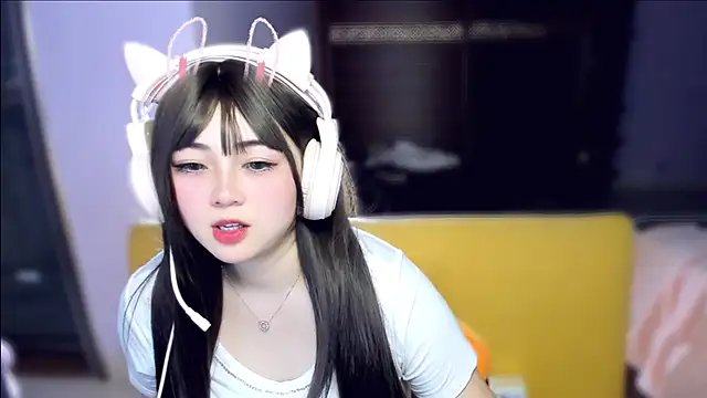 yuki3366 Adlı Modelin Canlı XXX Sohbeti