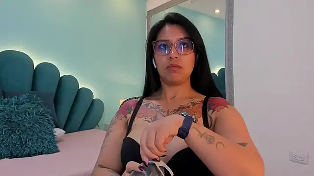 Czat XXX na żywo – sharlott18