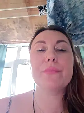 Katti_Kissa Show in webcam