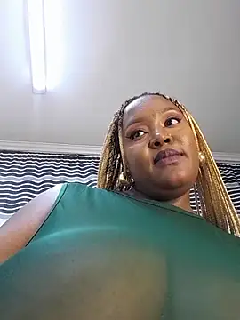 Thasha8n Live XXX chat