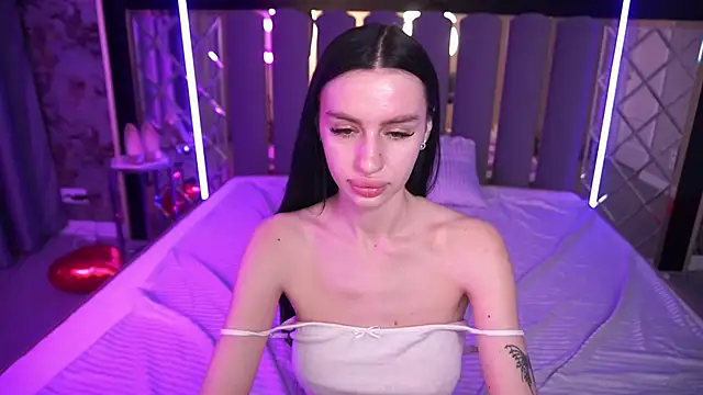 Snow_WhiteeeX's Live XXX Chat