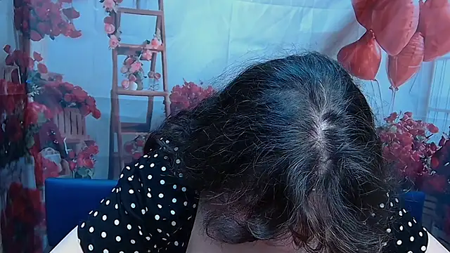 NeonilaLisova's Live XXX Chat