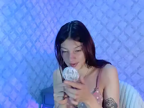 Emma-Wilson Live XXX Chat