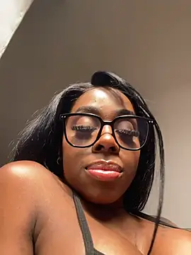 lizzy_jooss' Live XXX Chat