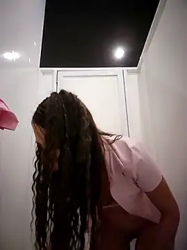 Izabella_Bella live XXX chat