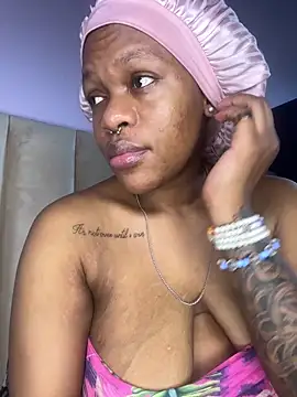 Boneca25's Live XXX Chat