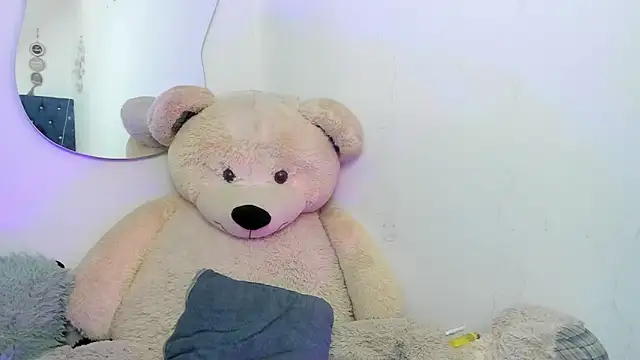 _1Noah_ Live XXX-chat