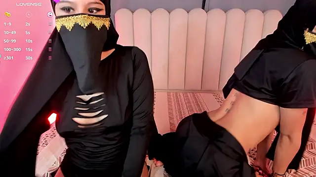 Онлайн чат XXX layla_leila01