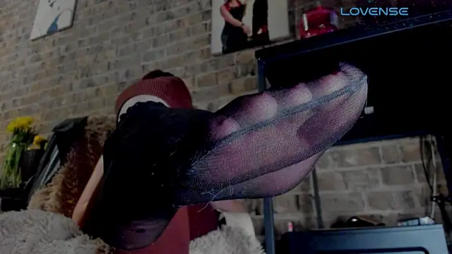 MrsVenus Adlı Modelin Canlı XXX Sohbeti