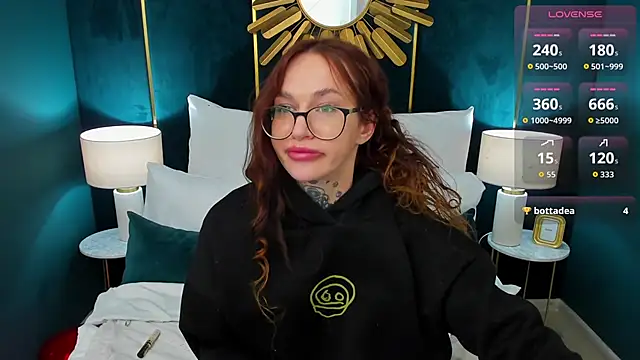 PalmLora1 Live XXX-chat