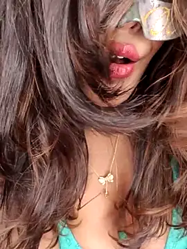 Queenniaa's Live XXX Chat