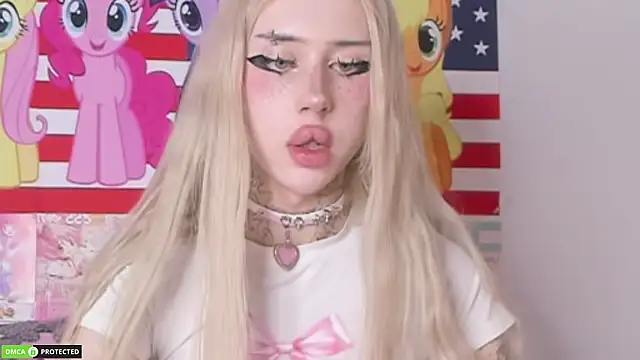 Joy_Barker live XXX chat