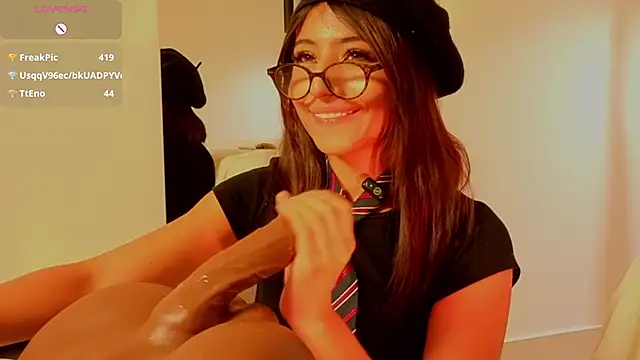 samara_bxx1 Adlı Modelin Canlı XXX Sohbeti