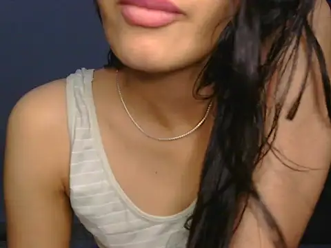 Chat +18 de Kriti_Sano ao vivo