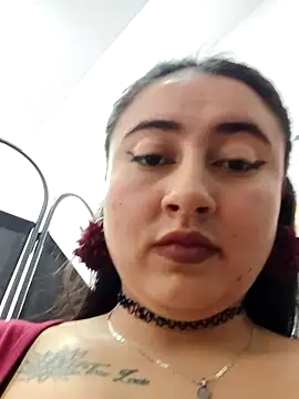 Chat +18 de _Sarah-Office1 ao vivo