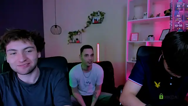 Chat +18 de travis_wolf_ ao vivo