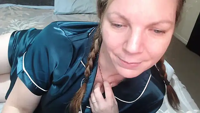 Chat +18 de l4dyc4pricorn76 ao vivo