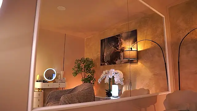 MaddieBryggs 网络视讯表演