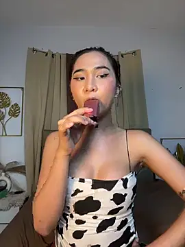 Diannellove Adlı Modelin Canlı XXX Sohbeti