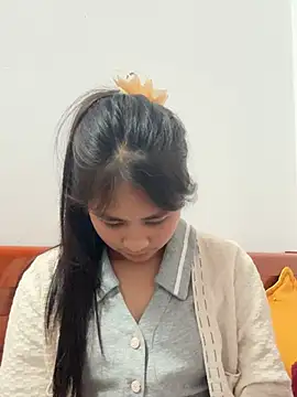 Him_MountainGirl Chat XXX live