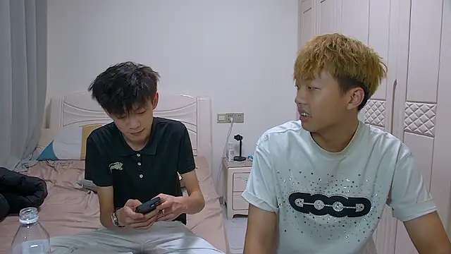 Chocolates-001 ওয়েব  ক্যাম শো