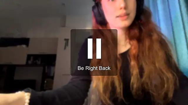 AliceCarrol Adlı Modelin Canlı XXX Sohbeti