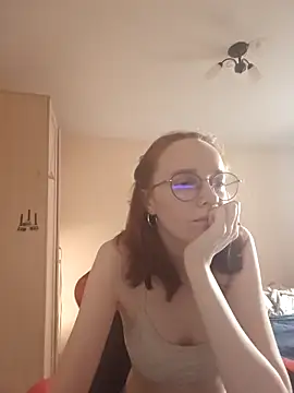 Chat +18 de Andrina_Drew ao vivo