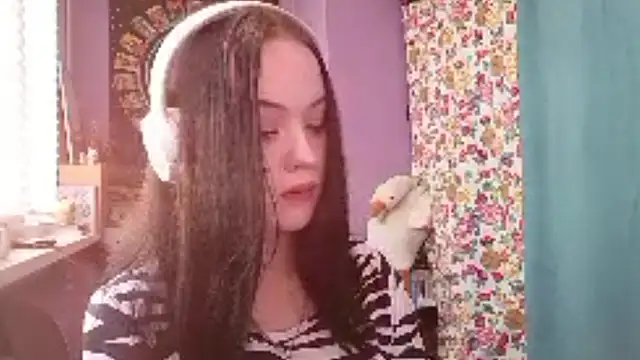 OneMomentPunch's Webcam Show